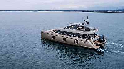 Looking for a yacht for the summer season? Stunning 80 Sunreef Power is ready to be delivered
