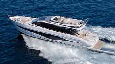 Princess S80: Sports Cruiser with Understated Elegance