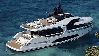 Ferretti Yachts to show Infynito 80 at Cannes