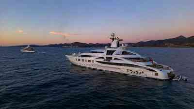 Super yachts AV and Viva in Mexico