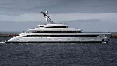 76 metre Feadship 822 super yacht Alvia on sea trials