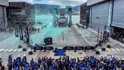 FERRETTI GROUP OFFICIALLY OPENS THE COMPLETELY REFURBISHED LA SPEZIA SHIPYARD Chairman Tan Xuguang and CEO Alberto Galassi attend the opening ceremony.