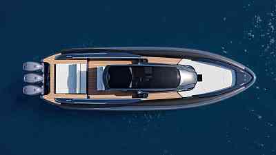 The Lomac GranTurismo 14 is a superyacht tender