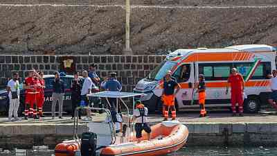 Luxury yacht sinks off Sicilian coast