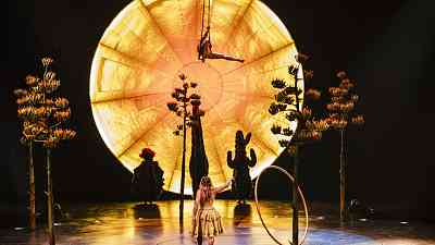 Luzia lights up