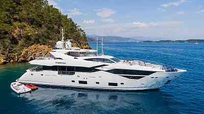 3 Stunning Sunseeker Yachts For Sale