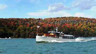 Last Call For Leaf Peeping: 5 Luxury Ways To See Fall Foliage