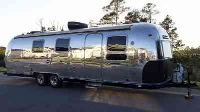 1975 Airstream International Land Yacht Sovereign