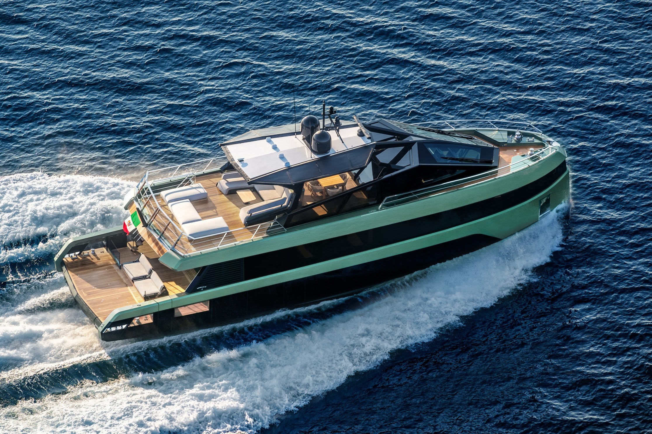 Ferretti Group at the Miami International Boat Show 2024 with two fantastic premieres 