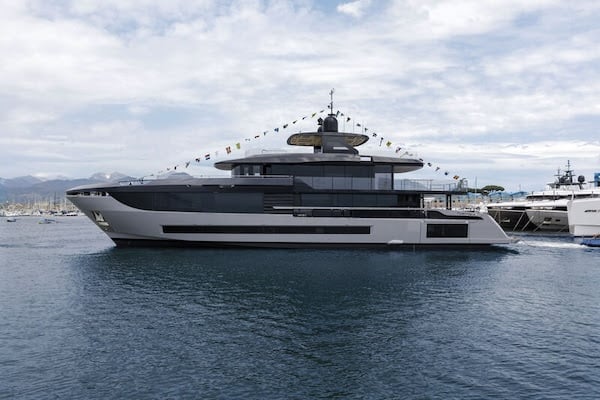 Second 39 metre Mangusta Oceano 39 yacht launched