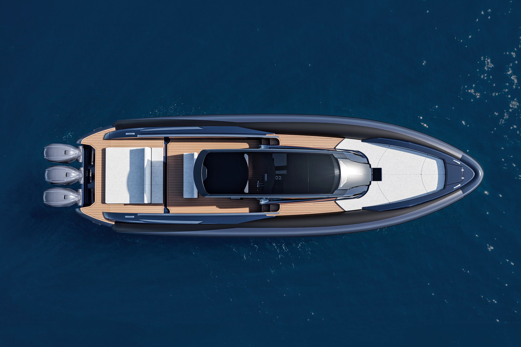 The Lomac GranTurismo 14 is a superyacht tender