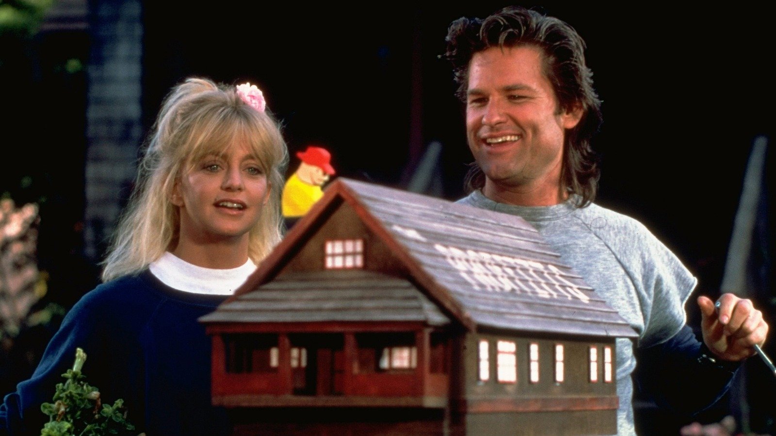 Kurt Russell's Overboard Has A Connection To National Lampoon's Christmas Vacation