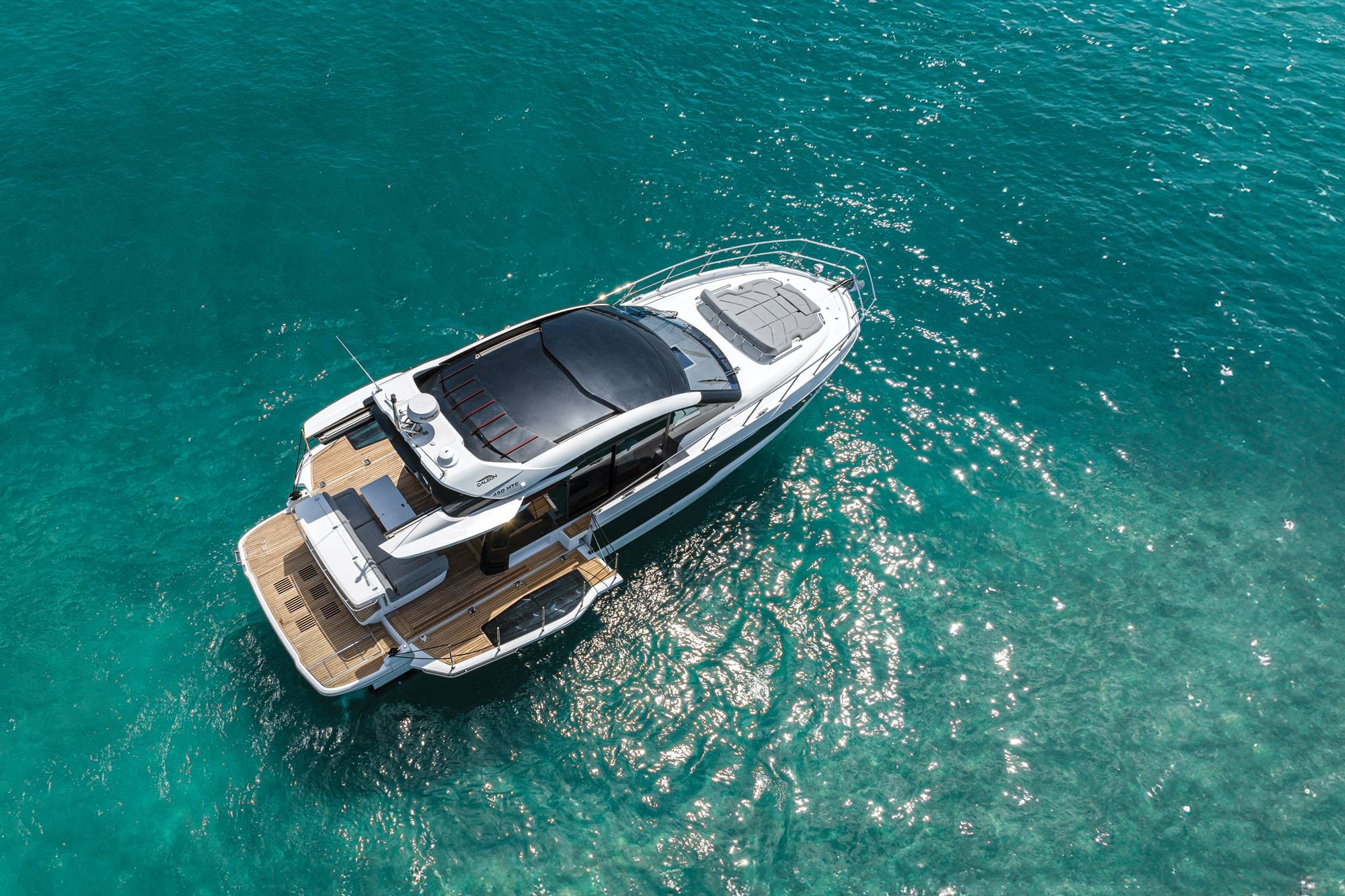 First Look: Galeon Yachts 450 HTC