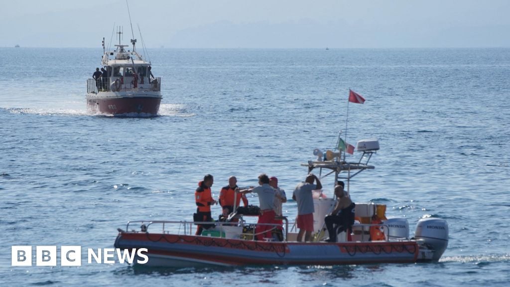 Reports - final body found in Sicily yacht wreck