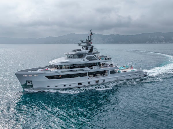 New images of the 44m CdM superyacht Maverick unveiled