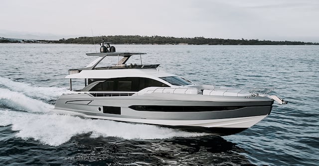 MarineMax Yachts Secures Sale of a 2025 Azimut 78 Fly for Loyal Client